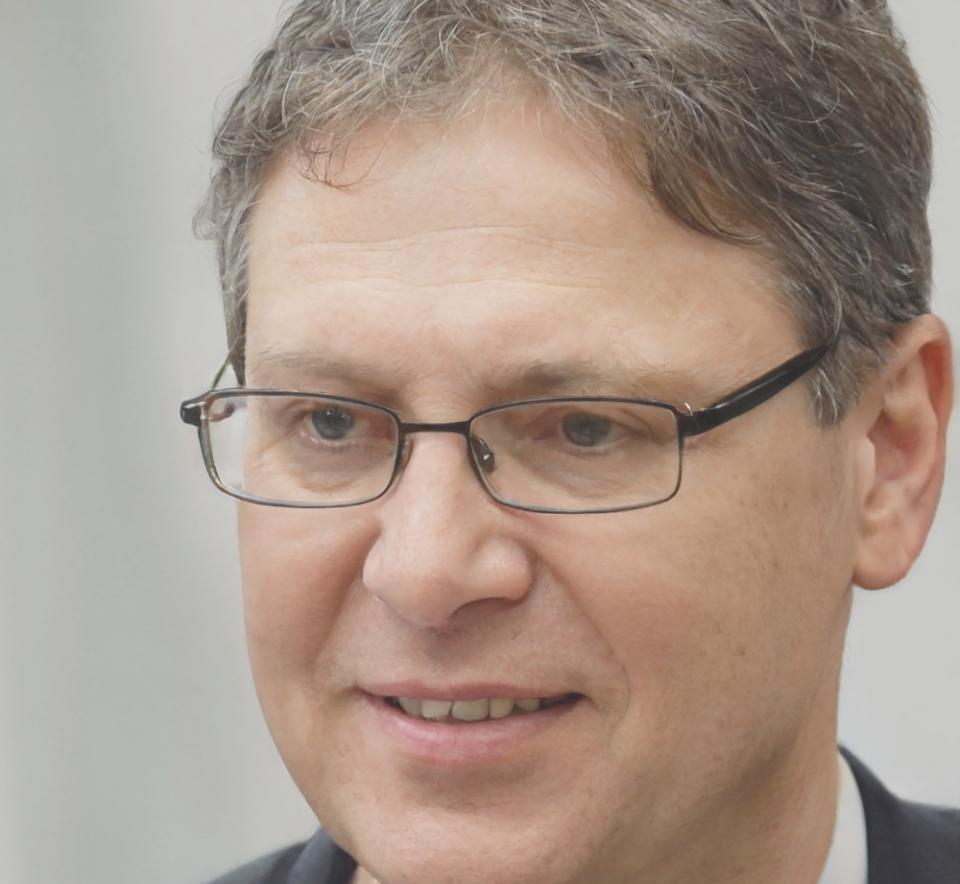 Ritratto di Luca Traversini, esperto di teoria del colore