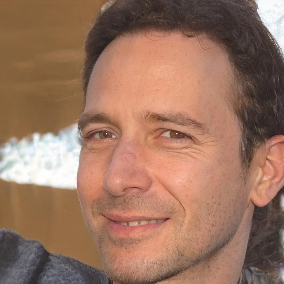 Ritratto di Valerio Terranova, formatore makeup