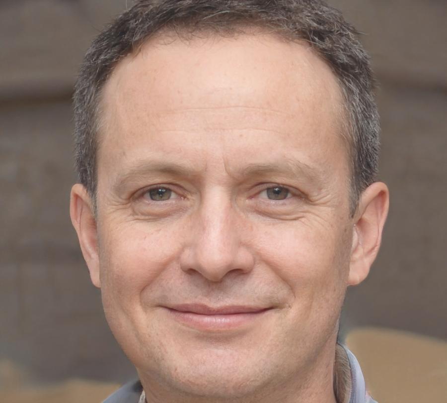 Ritratto di Filippo Mancini, makeup artist e docente